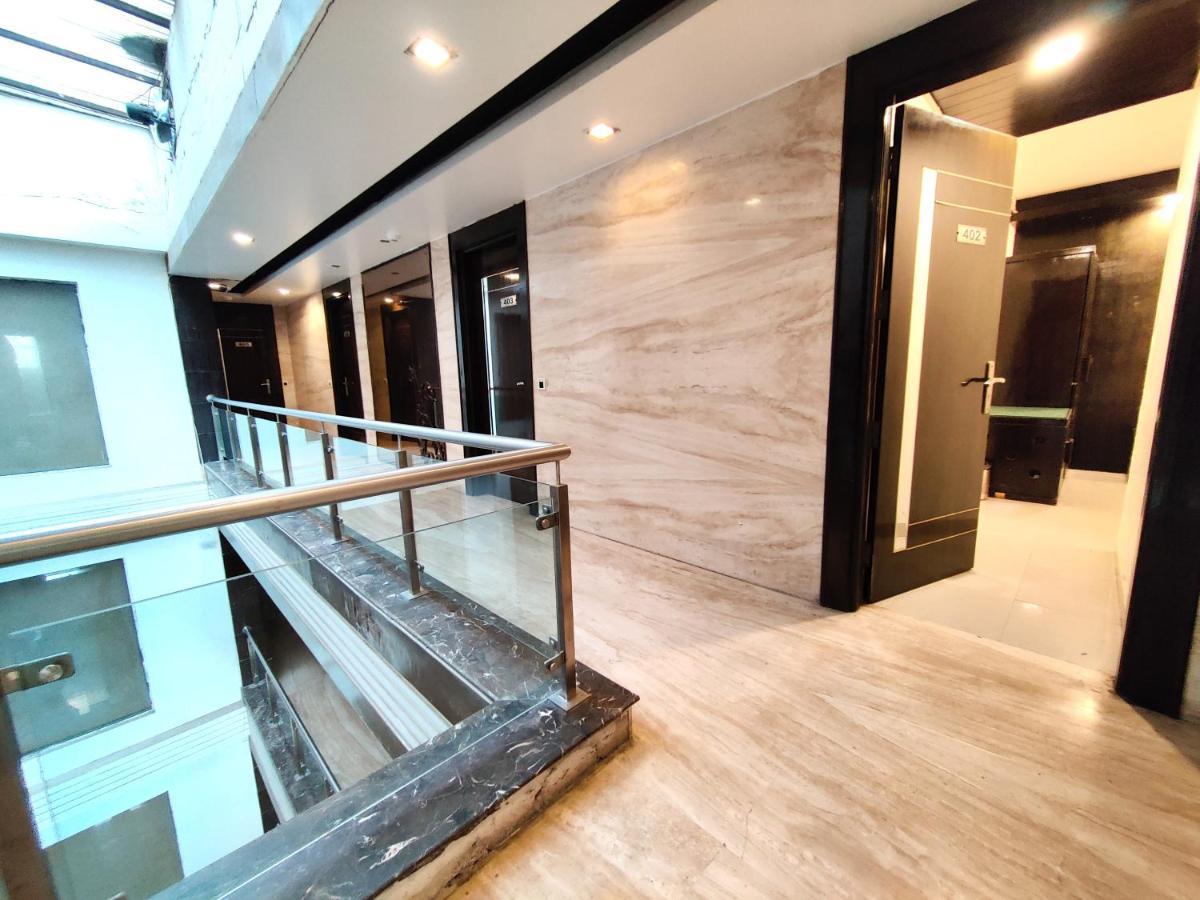 Stay At Hotel Pride, Delhi, Near Karol Bagh Metro Zewnętrze zdjęcie