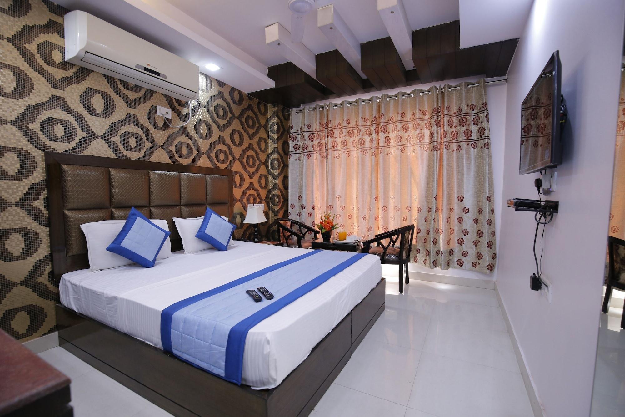 Stay At Hotel Pride, Delhi, Near Karol Bagh Metro Zewnętrze zdjęcie